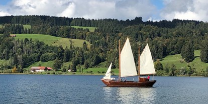 Hotels und Ferienwohnungen im Oberallgäu - Kategorien: Freibad / See - Freizeitspaß am Alpsee bei Immenstadt