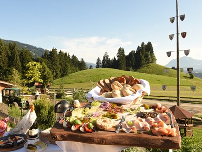 Hotels und Ferienwohnungen im Oberallgäu - Betriebsart | Angebot: Einkehrstation - Berghof-Stüble im Alpenwildpark in Obermaiselstein - Berghof-Stüble im Alpenwildpark in Obermaiselstein