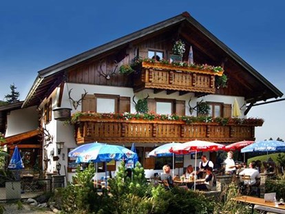 Hotels und Ferienwohnungen im Oberallgäu - Freizeit: Radfahren - Bayern - Berghof Schwarzenberg im Alpenwildpark Obermaiselstein - Berghof Schwarzenberg im Alpenwildpark Obermaiselstein