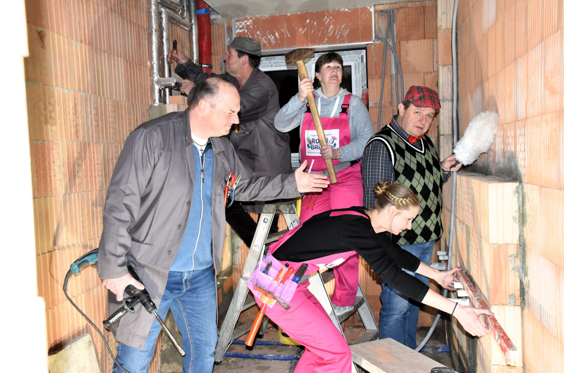 Unterkunft im Allgäu - Theatergruppe Fluhenstein spielt 2026 "Wasserschaden“ - Theatergruppe Fluhenstein spielt 2026 "Wasserschaden“