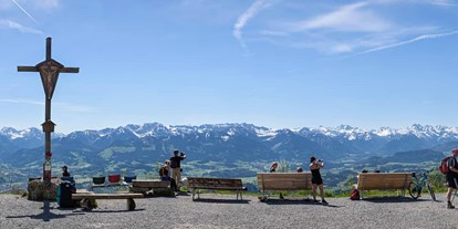 Hotels und Ferienwohnungen im Oberallgäu - Kategorien: Outdoorattraktion - Deutschland - Die Mittagbahn über Immenstadt im Sommer - Die Mittagbahn über Immenstadt im Sommer