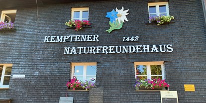 Hotels und Ferienwohnungen im Oberallgäu - Kategorien: Hüttenführer - Bergbriada - Kemptener Naturfreundehaus