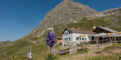 Hotels und Ferienwohnungen im Oberallgäu - Saison: Sommer - Vorarlberg - Widdersteinhütte gegenüber den Lechtaler Alpen
