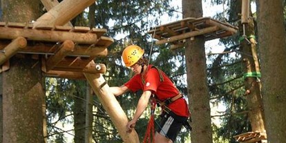 Hotels und Ferienwohnungen im Oberallgäu - Kinder & Familie: Kinder sind willkommen - Bayern - Kletterwald - Hochseilgarten Grüntensee im Allgäu - Kletterwald - Hochseilgarten Grüntensee