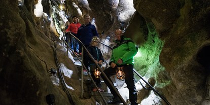 Hotels und Ferienwohnungen im Oberallgäu - Parken & Anreise: Anreise mit ÖPNV möglich - Oberallgäu - Sturmannshöhle in Obermaiselstein im Allgäu - Sturmannshöhle in Obermaiselstein