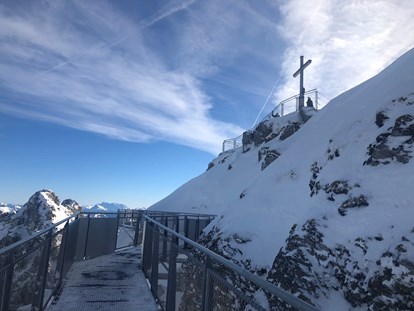 Hotels und Ferienwohnungen im Oberallgäu - Kategorien: Bergbahn - Oberallgäu - Skigebiet Nebelhorn über Oberstdorf im Oberallgäu - Die Nebelhornbahn im Winter 