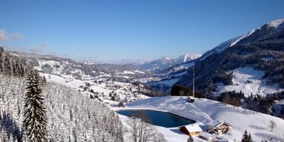 Hotels und Ferienwohnungen im Oberallgäu - Wetter: bei jedem Wetter - Kleinwalsertal - Skigebiete Allgäu -und Kleinwalsertal - die Heubergarena  - Parsenn- und Heubergarena - Skiliftverbund im Kleinwalsertal