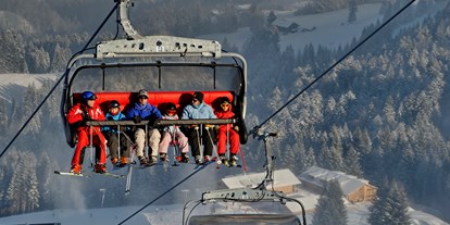 Hotels und Ferienwohnungen im Oberallgäu - Parken & Anreise: Busparkplatz - Oberallgäu - Imbergbahn & Skiarena Steibis in Oberstaufen im Allgäu - Imbergbahn & Skiarena Steibis