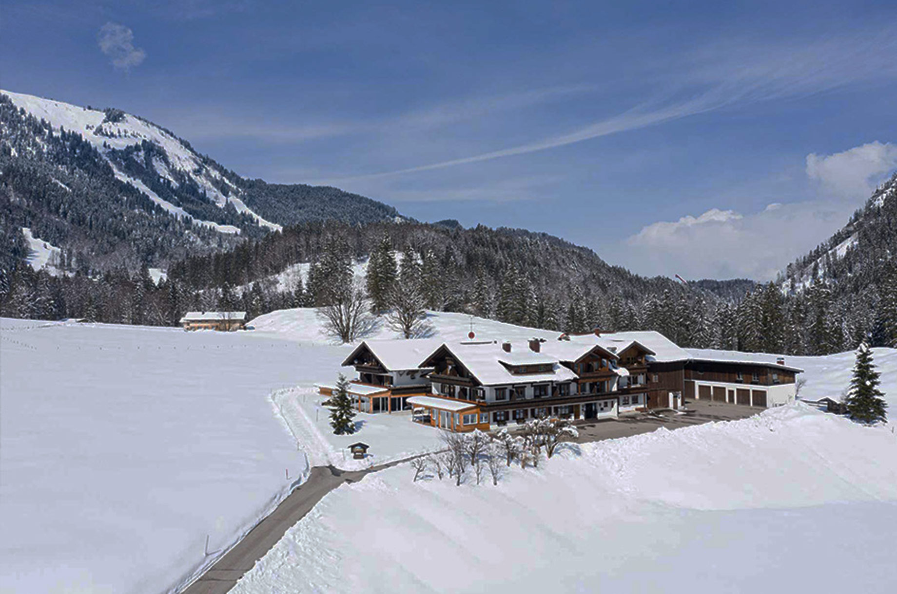Unterkunft im Allgäu: Hotel Naturhof Stillachtal bei Oberstdorf im Allgäu - Hotel Naturhof Stillachtal bei Oberstdorf im Allgäu