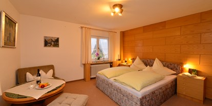 Hotels und Ferienwohnungen im Oberallgäu - Unterkunftsart: Pension, Hotel Garni, Gasthof - Deutschland - Gästehaus - Pension Bauerle
