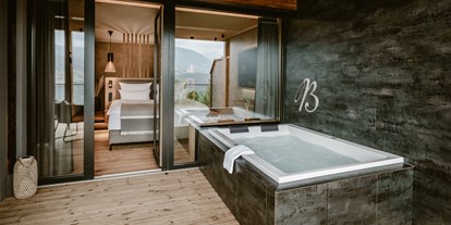 Hotels und Ferienwohnungen im Oberallgäu - Ausstattung: Massagen - Oberstaufen - SPA Suite - Bergkristall - Mein Resort im Allgäu