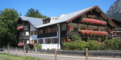 Hotels und Ferienwohnungen im Oberallgäu - Reisegrund: Familienurlaub - Ferienwohnungen Oberstdorf - Gästehaus Besler - Besler - Gästehaus & Ferienwohnungen