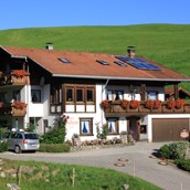 Unterkunft im Allgäu - Berghaus Christiane - Ferienwohnungen in Oberstaufen - Steibis im Allgäu - Berghaus Christiane - Steibis im Allgäu