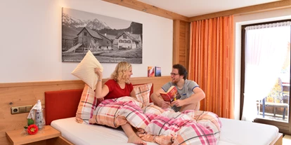 Hotels und Ferienwohnungen im Oberallgäu - Parken & Anreise: Anreise mit ÖPNV möglich - Ferienpension Forelle im Allgäu - Ferienpension Forelle