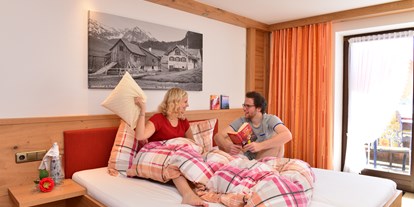 Hotels und Ferienwohnungen im Oberallgäu - Ausstattung: Garage / Carport - Obermaiselstein Niederdorf - Ferienpension Forelle im Allgäu - Ferienpension Forelle