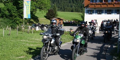 Hotels und Ferienwohnungen im Oberallgäu - Freizeit: Radfahren - Obermaiselstein - Pension Forelle mit Halbpension in Obermaiselstein im Allgäu - Ferienpension Forelle