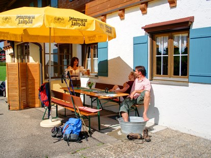 Hotels und Ferienwohnungen im Oberallgäu - Parken & Anreise: Fahrrad-Unterstellraum - Oberallgäu - Pension Forelle mit Halbpension in Obermaiselstein im Allgäu - Ferienpension Forelle