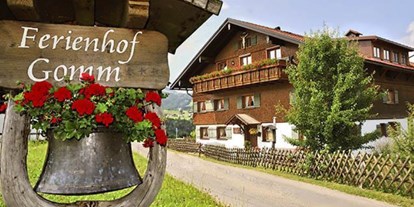 Hotels und Ferienwohnungen im Oberallgäu - Ausstattung: Parkplatz - Oberstaufen - Ferienhof Gomm