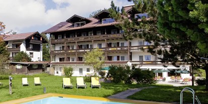 Hotels und Ferienwohnungen im Oberallgäu - Freizeit: Golfplatz (max. 3km entfernt) - Bayern - Hotel Garni im Allgäu - Kappeler-Haus in Oberstdorf - Hotel Garni Kappeler-Haus in Oberstdorf im Allgäu