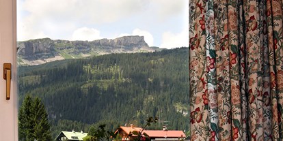 Hotels und Ferienwohnungen im Oberallgäu - Parken & Anreise: Fahrrad-Unterstellraum - Riezlern Seite - Egg - Hotel Montana in Riezlern im Kleinwalsertal - Hotel Montana in Riezlern im Kleinwalsertal