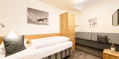 Hotels und Ferienwohnungen im Oberallgäu - Freizeit: Skifahren - Oberallgäu - Schellenberg - Hotel garni in Oberstdorf im Oberallgäu - Hotel garni Schellenberg in Oberstdorf im Allgäu