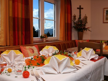 Hotels und Ferienwohnungen im Oberallgäu - PLZ 87527 (Deutschland) - Hotel im Oberallgäu - Berghotel Sonnenklause - Berghotel Sonnenklause über dem Illertal im Oberallgäu