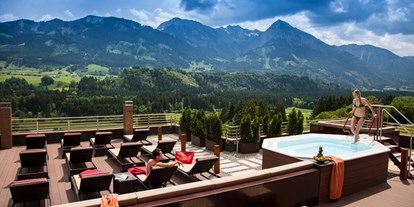Hotels und Ferienwohnungen im Oberallgäu - Ausstattung: bedingt behindertengerecht - Oberallgäu - Tanneck - Träumen überm Tal