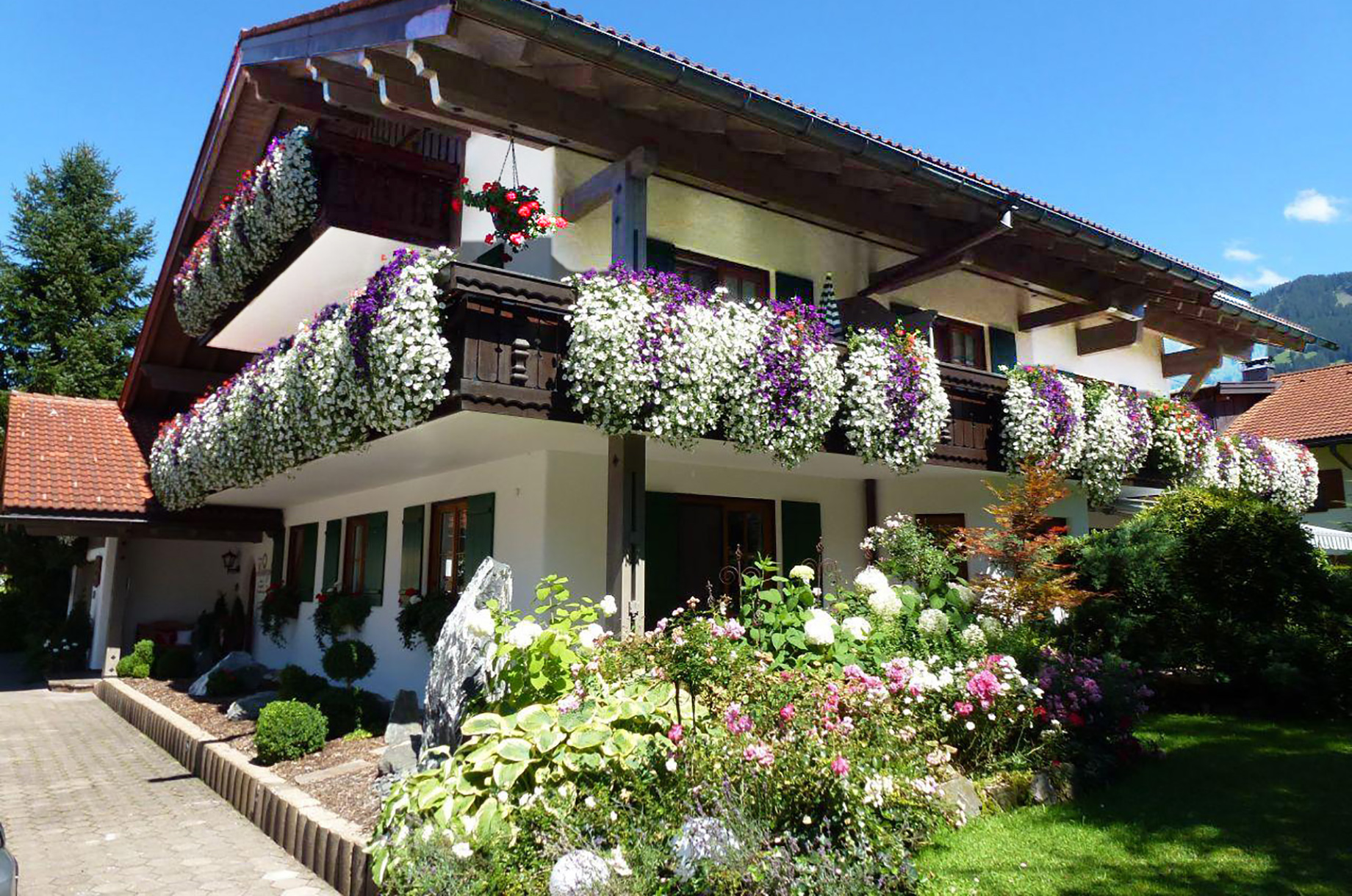 Unterkunft im Allgäu - Landhaus Kränzle - Ferienwohnungen in Fischen im Allgäu - Landhaus Kränzle - Ferienwohnungen in Fischen im Allgäu