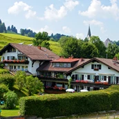 Hotels und Ferienwohnungen im Oberallgäu: Im Bachtl - Ferienwohnungen + Gästehaus in Blaichach - Bihlerdorf - Im Bachtl - Ferienwohnungen + Gästehaus in Blaichach