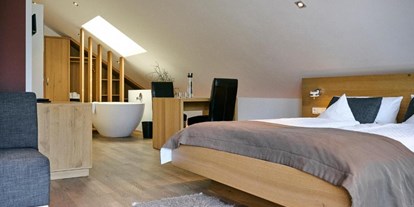 Hotels und Ferienwohnungen im Oberallgäu - PLZ 6991 (Österreich) - Genuss- Aktivhotel Sonnenburg in Riezlern im Kleinwalsertal - Genuss- Aktivhotel Sonnenburg in Riezlern im Kleinwalsertal