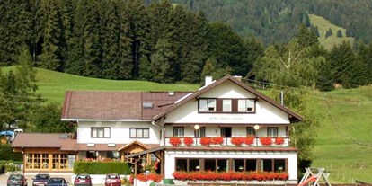Hotels und Ferienwohnungen im Oberallgäu - Freizeit: Skifahren - Allgäu - Gästehaus Schönblick - Ferienwohnung in Bolsterlang  - Gasthof Pension Schönblick - Ferienwohnung