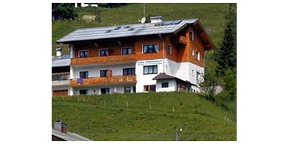 Hotels und Ferienwohnungen im Oberallgäu - Ausstattung: Garage / Carport - Kleinwalsertal - Almenrausch