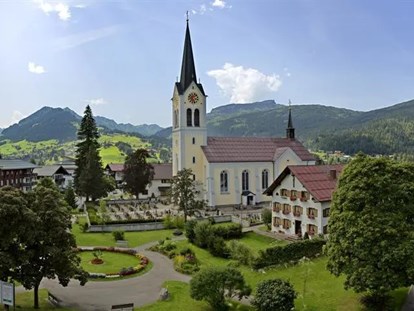 Hotels und Ferienwohnungen im Oberallgäu - Reisegrund: Skiurlaub - Riezlern - Hotel Hallers Posthotel in Riezlern - Kleinwasertal - Haller's Posthotel & Posthaus