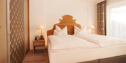 Hotels und Ferienwohnungen im Oberallgäu - Freizeit: Whirlpool - Hahnenköpfle - Hotels in Oberstdorf im Oberallgäu  - Hotel Hahnenköpfle in Oberstdorf im Allgäu