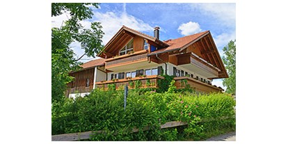 Hotels und Ferienwohnungen im Oberallgäu - Ausstattung: Parkplatz - Oberstdorf Schöllang - Ponyhof Schöllang
