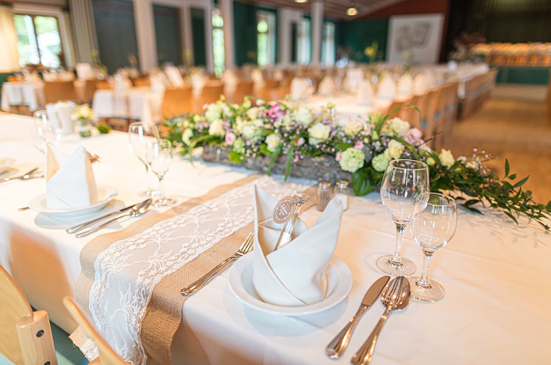 Unterkunft im Allgäu: Gasthof "Zum Hirsch" in Sulzberg im Allgäu - Gasthof "Zum Hirsch"  in Sulzberg im Allgäu