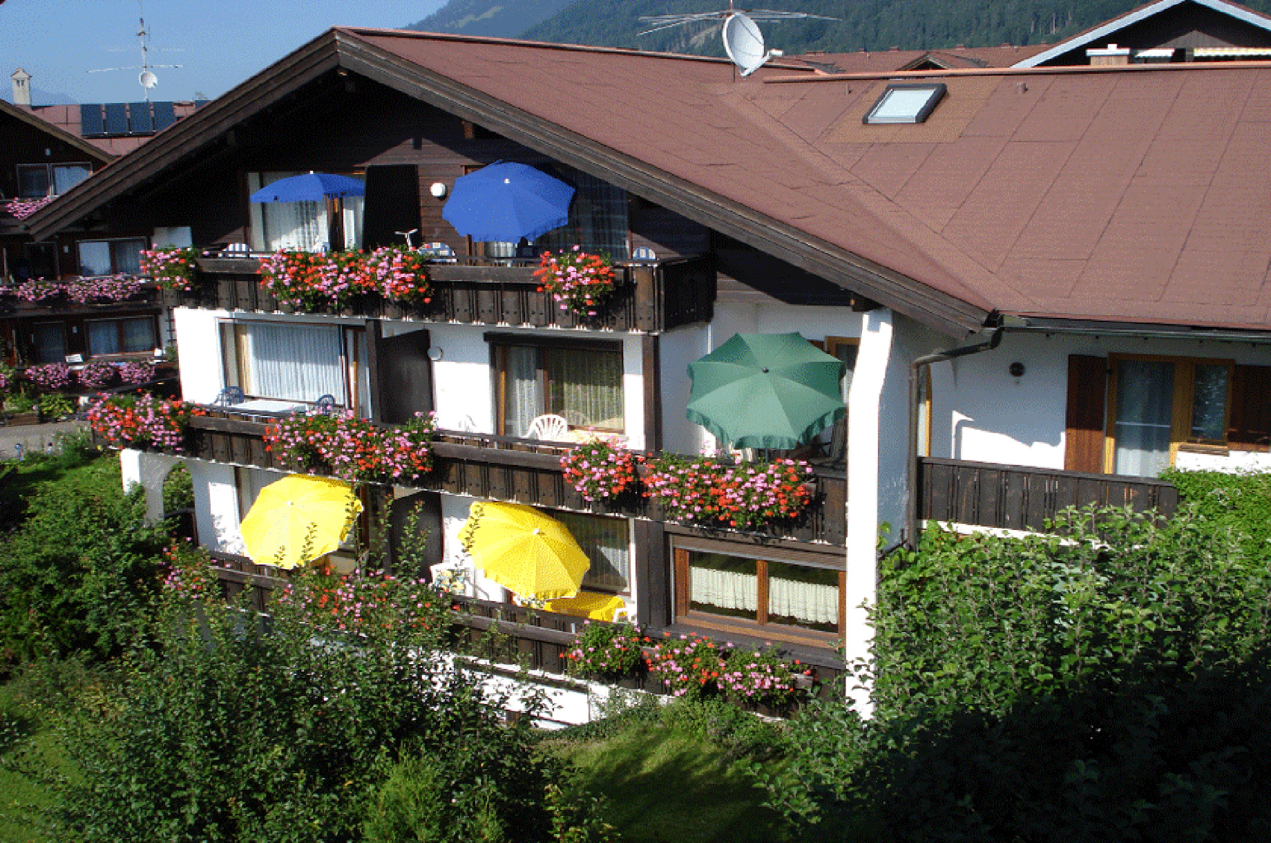 Unterkunft im Allgäu: Ferienwohnungen Schenk in Oberstdorf im Allgäu - Ferienwohnungen Schenk in Oberstdorf im Allgäu