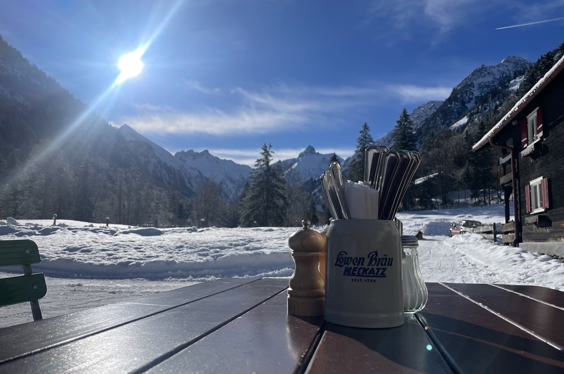 Unterkunft im Allgäu: Ferienwohnungen im Café - Restaurant Christlessee - Ferienwohnungen im Café - Restaurant Christlessee 