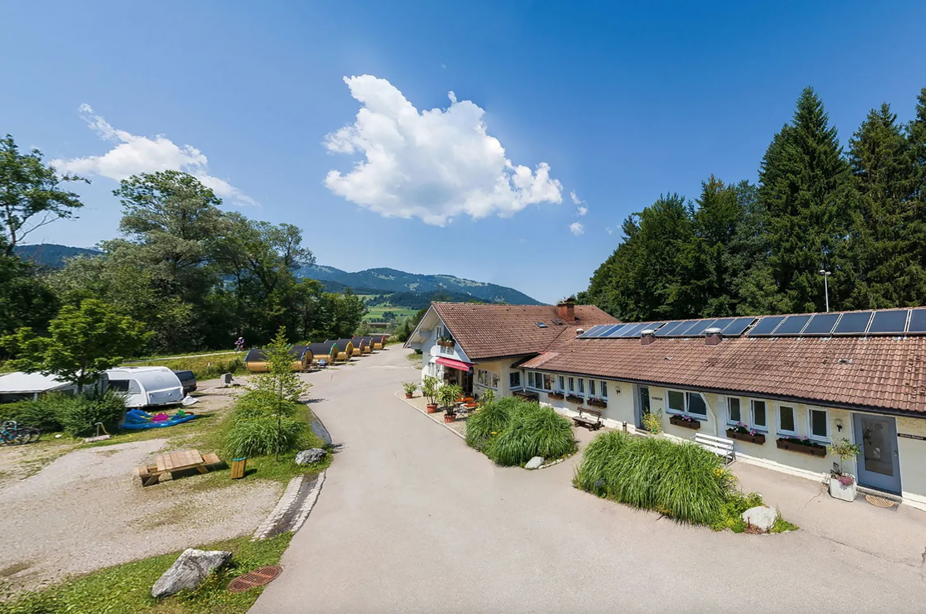 Unterkunft im Allgäu: IllerCamping Sonthofen - Ferien im Schlaffass - IllerCamping Sonthofen - Ferien im Schlaffass