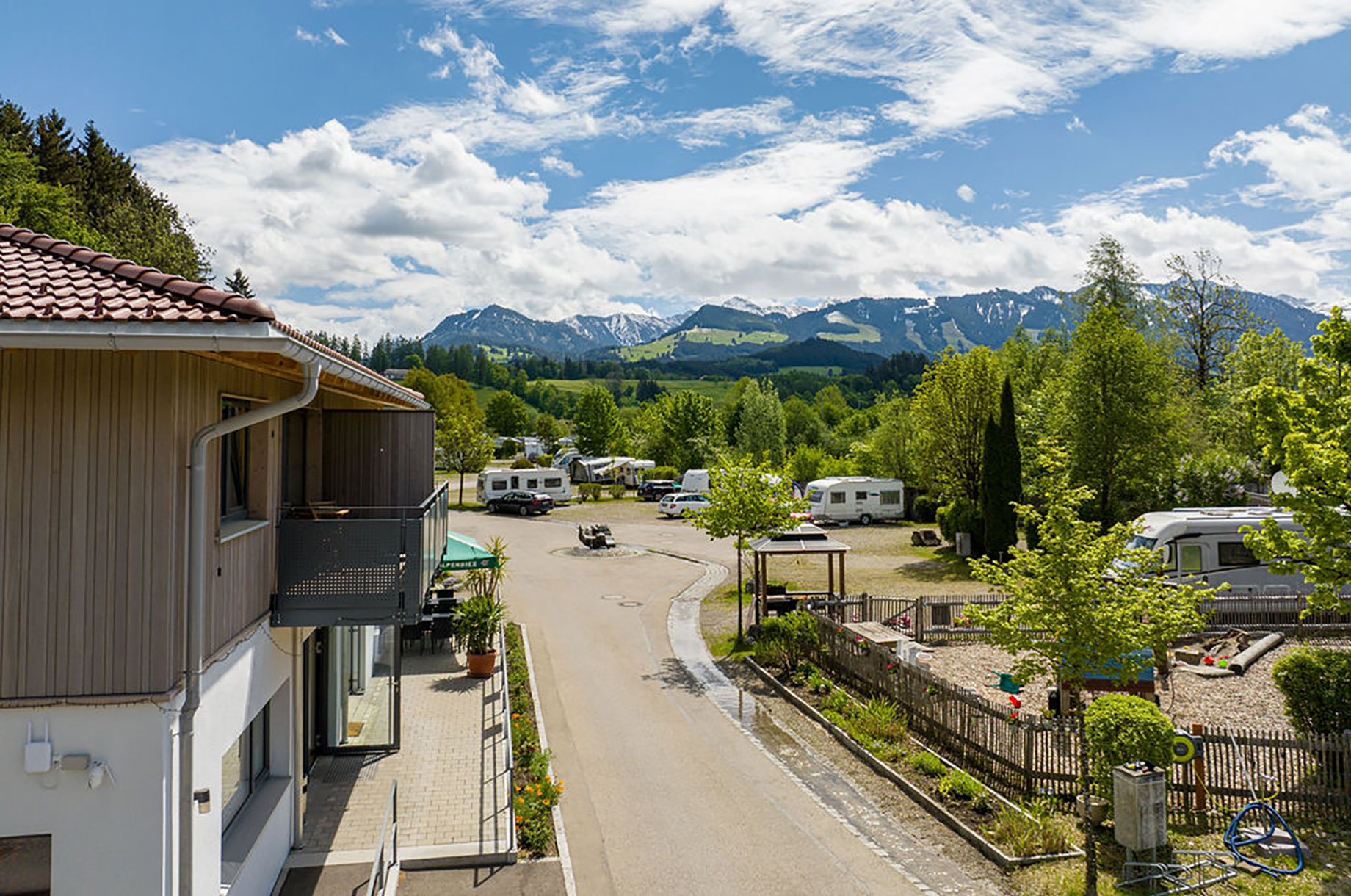 Unterkunft im Allgäu: Ferienwohnungen im IllerCamping Sonthofen - Ferienwohnungen im IllerCamping Sonthofen