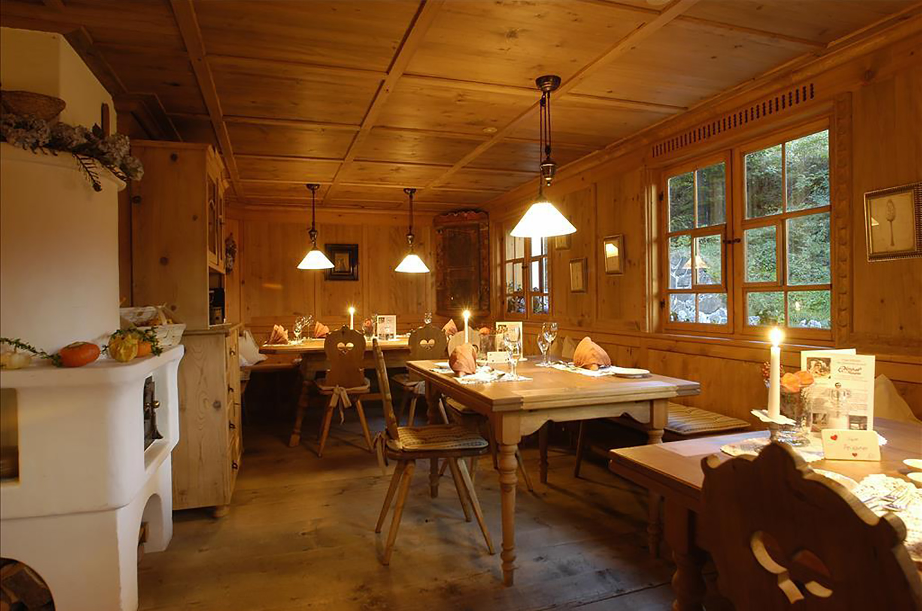 Hotels und Ferienwohnungen im Oberallgäu - Kinder & Familie: Kindergerichte - Restaurant im Hotel Almhof Rupp in Riezlern im Kleinwalsertal - Restaurant im Hotel Almhof Rupp in Riezlern