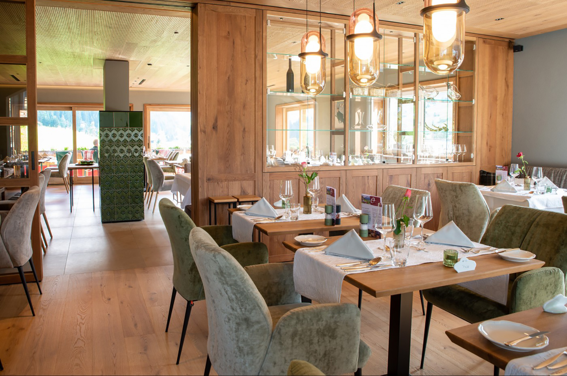 Hotels und Ferienwohnungen im Oberallgäu - Kinder & Familie: Kindergerichte - Restaurant im Hotel Almhof Rupp in Riezlern im Kleinwalsertal - Restaurant im Hotel Almhof Rupp in Riezlern