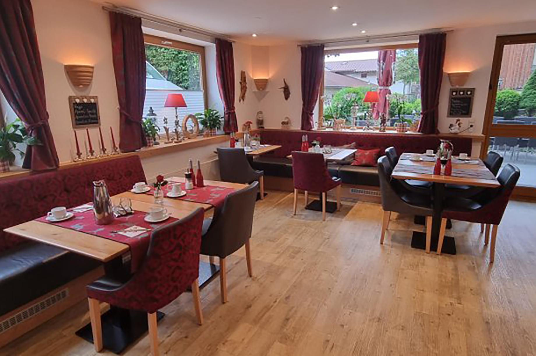 Unterkunft im Allgäu: Hotel Amadeus - Wohlfühlhotel in Bad Hindelang im Allgäu - Hotel Amadeus - Wohlfühlhotel in Bad Hindelang im Allgäu