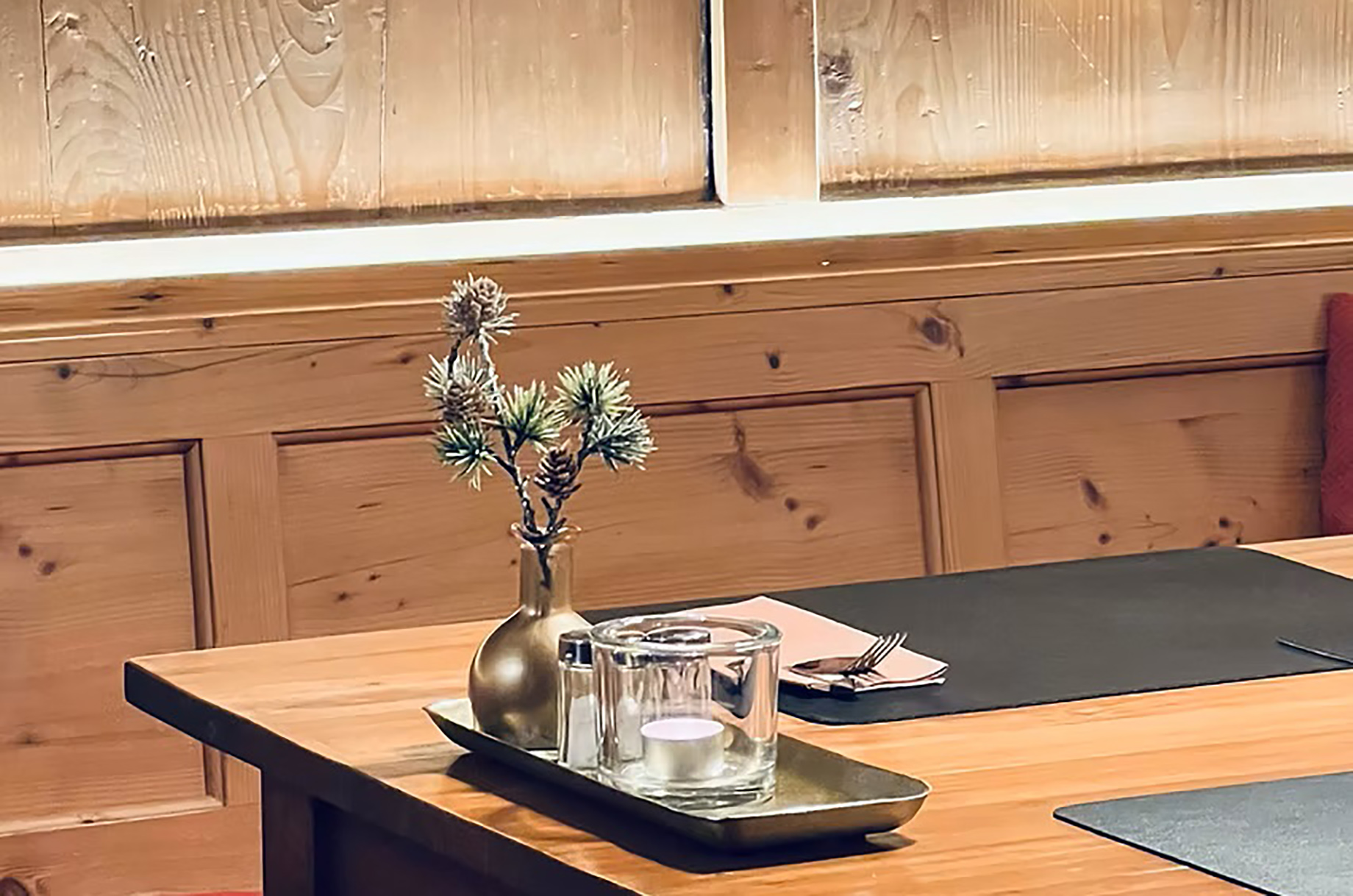 Restaurants im Oberallgäu: Die Hirsch Stubn im Hotel Hirsch in Oberstaufen - Die Hirsch Stubn im Hotel Hirsch in Oberstaufen