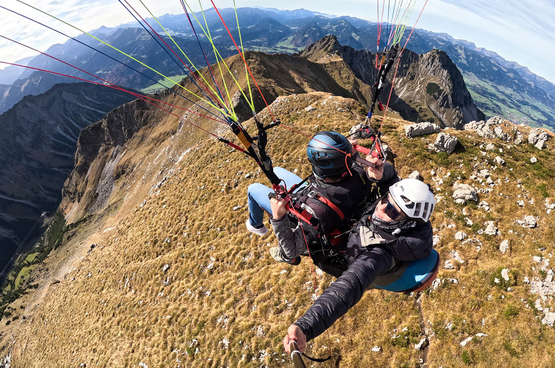 Erlebnisse im Oberallgäu: Erlebe die 3. Dimension - beim Tandemfliegen mit HochHinaus im Allgäu - Erlebe die 3. Dimension - beim Tandemfliegen im Allgäu