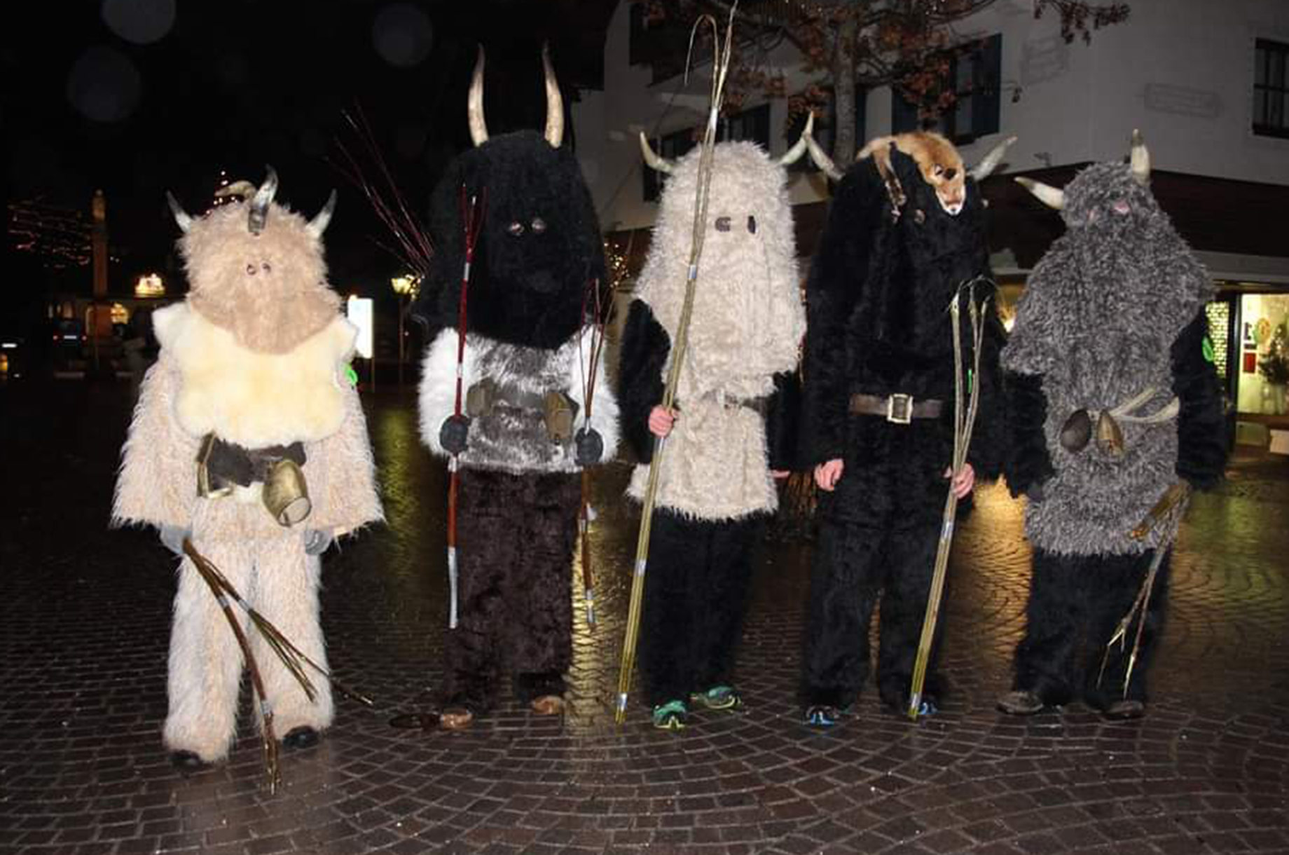Veranstaltungen im Oberallgäu: Bärbele- & Klausentreiben mit (Vor-) Weihnachtsmarkt in Oberstaufen - Bärbele- & Klausentreiben in Oberstaufen