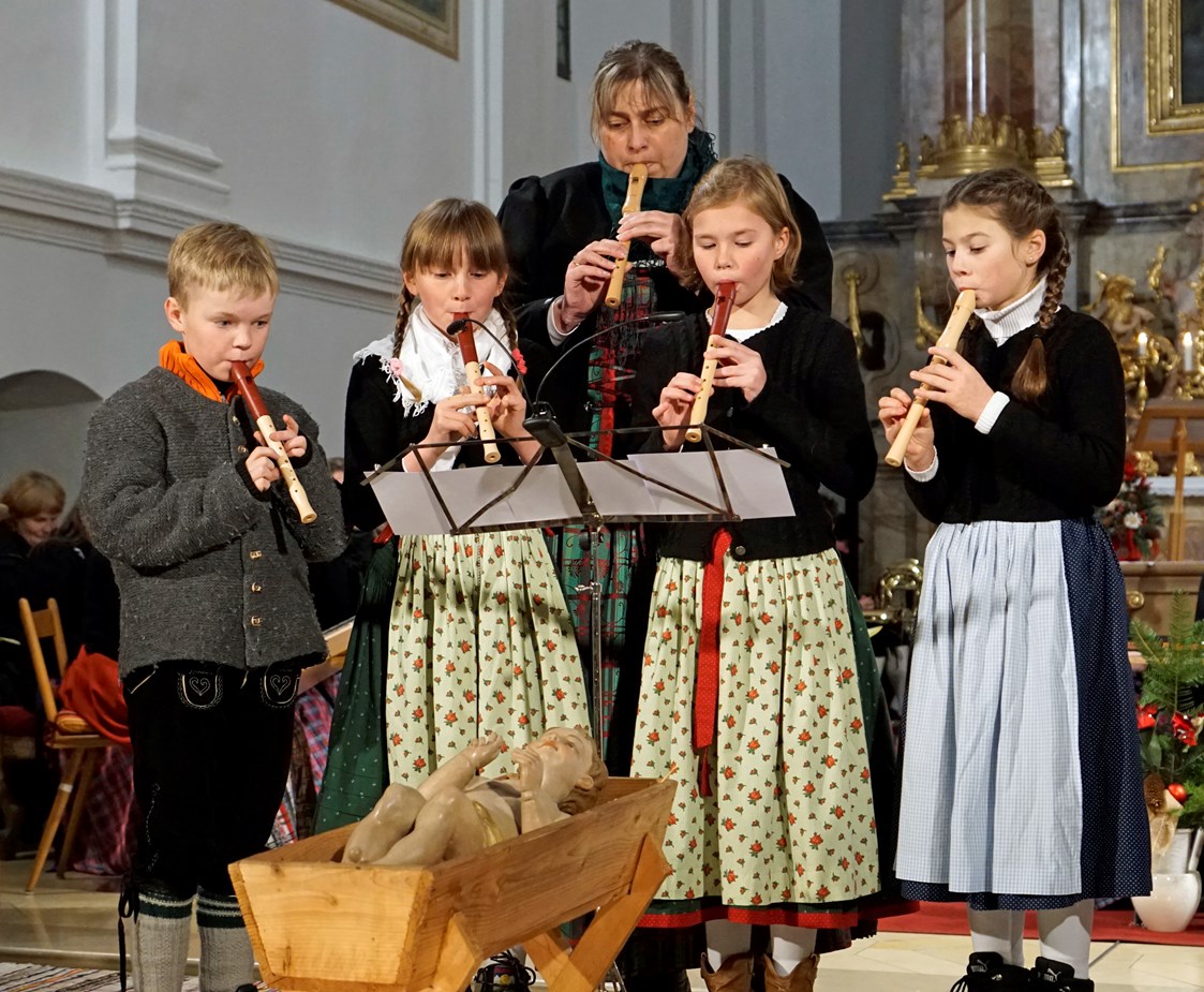 veranstaltung: Adventliches Singen und Musizieren der Wertacher Musik- & Gesangsgruppen