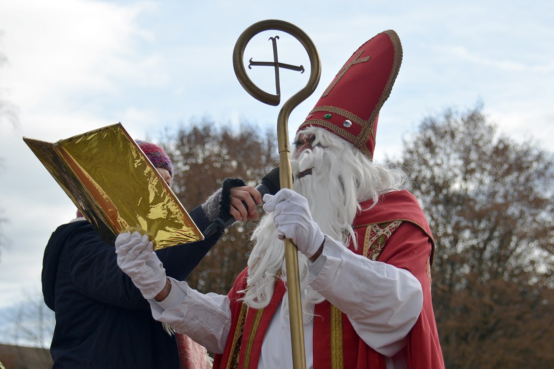 veranstaltung: Ballonstart des "Heiligen Nikolaus" in Sonthofen - Ballonstart des "Heiligen Nikolaus" in Sonthofen