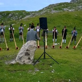 Veranstaltungen im Oberallgäu: Bergblumenfest mit Gottesdienst