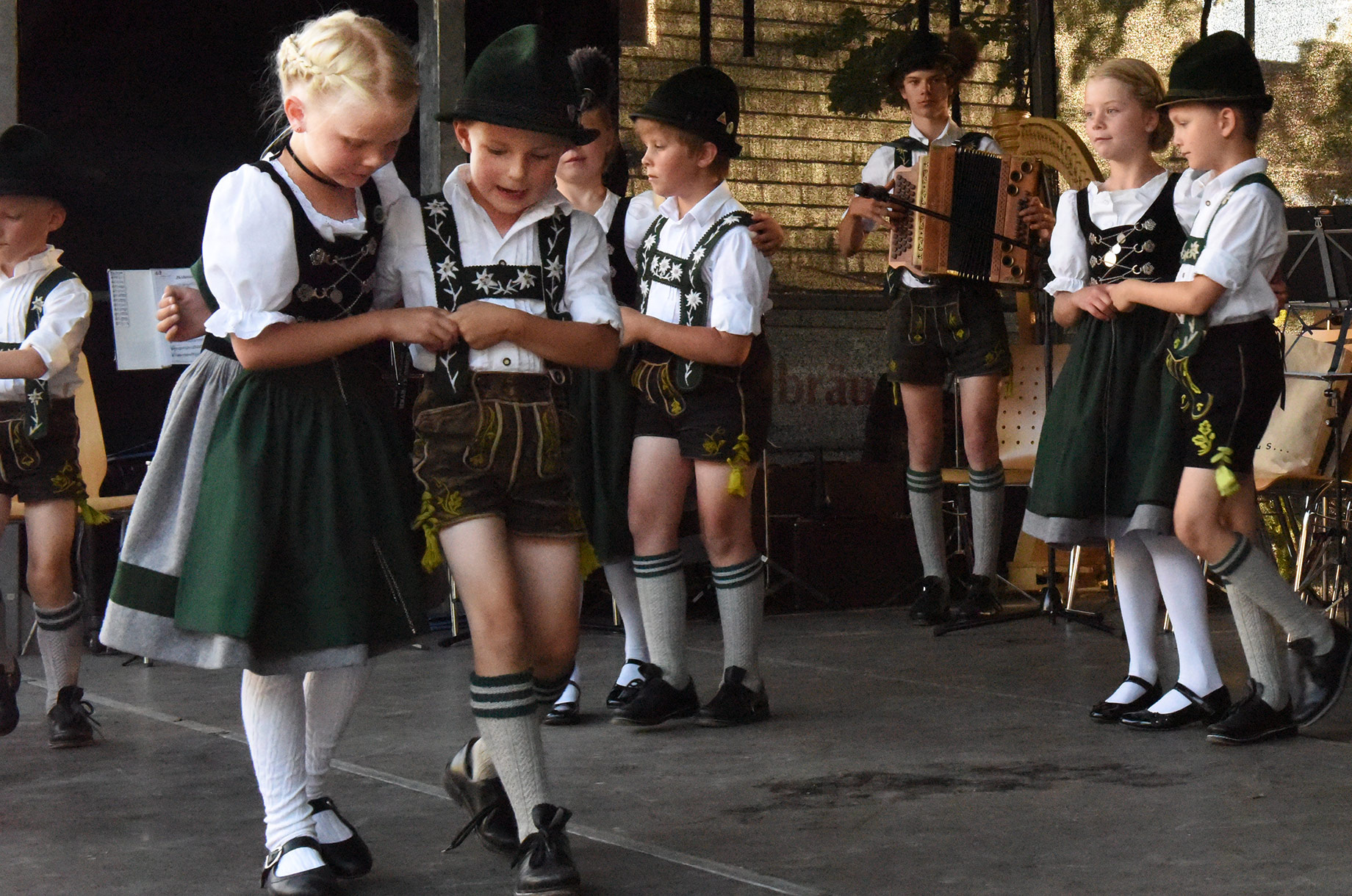 Veranstaltungen im Oberallgäu: Dorfabend in Burgberg im Allgäu - Burgberg lädt ein zum 2. Dorfabend 2026